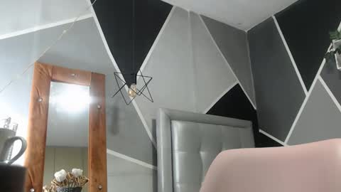 jess beauty online show from February 2025 02:33:01 AM