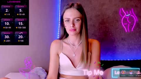 Jess online show from November 2025 10:41:02 PM