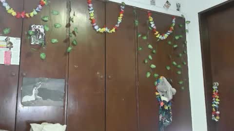 Snapshot of jess_sweett chatting on February 2026 06:06:02 PM Jessica online show from February 2026 06:06:02 PM