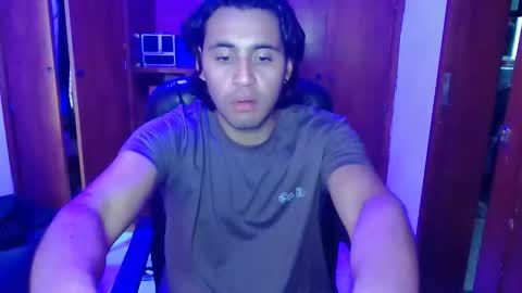 Snapshot of jessepickman chatting on January 2026 09:53:02 PM Angel Demon online show from January 2026 09:53:02 PM