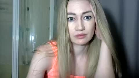 JessFox1 online show from December 2024 12:02:02 AM