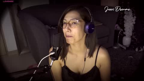 Jessica Gomez online show from October 2025 04:34:01 AM