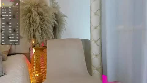 jessica__milf online show from May 2026 07:22:02 PM
