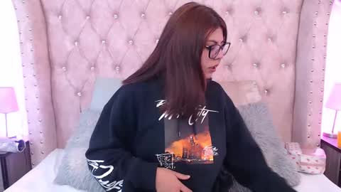 Snapshot of jessica_carter_ chatting on January 2025 06:49:02 PM Jessica online show from January 2025 06:49:02 PM