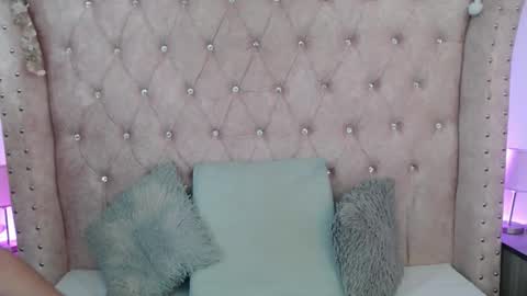 Snapshot of jessica_carter_ chatting on October 2025 03:02:01 PM Jessica online show from October 2025 03:02:01 PM