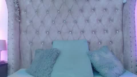 Snapshot of jessica_carter_ chatting on December 2025 04:56:01 PM Jessica online show from December 2025 04:56:01 PM