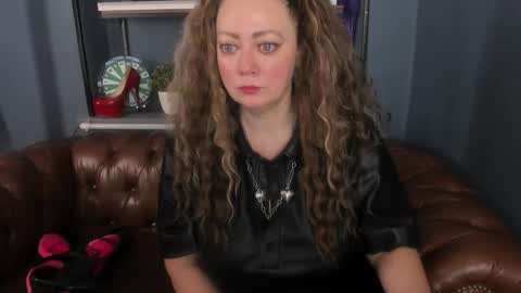 Jessica online show from February 2025 10:58:02 AM