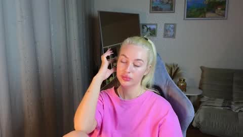 Snapshot of jessica_hanson chatting on January 2025 05:37:02 AM Jessy online show from January 2025 05:37:02 AM