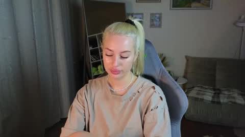 Snapshot of jessica_hanson chatting on January 2025 06:14:01 AM Jessy online show from January 2025 06:14:01 AM