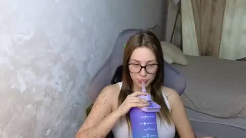 Snapshot of jessica_hanson chatting on October 2025 06:42:02 AM Jessy online show from October 2025 06:42:02 AM