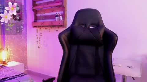 Jessica Pethersson  online show from December 2024 11:55:02 AM