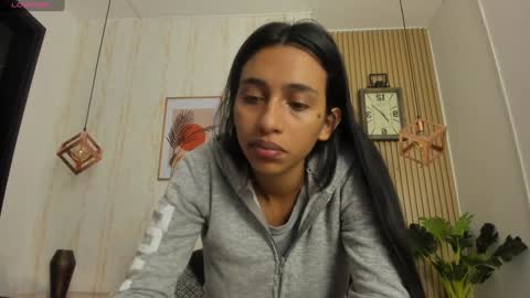 Jessica Pethersson  online show from December 2024 12:06:01 PM