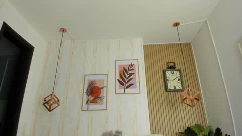 Jessica Pethersson  online show from December 2024 03:16:01 PM