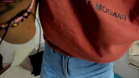 Jessica Pethersson  online show from January 2025 06:13:02 PM