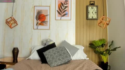 Jessica Pethersson  online show from January 2025 11:53:02 AM