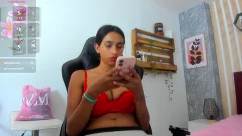 Jessica Pethersson  online show from February 2025 03:06:01 PM