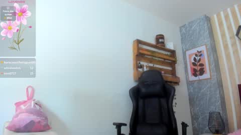 Jessica Pethersson  online show from February 2025 06:07:01 PM