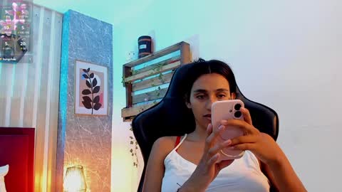 Jessica Pethersson  online show from February 2025 11:32:02 AM