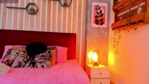 Jessica Pethersson  online show from February 2025 05:04:02 PM