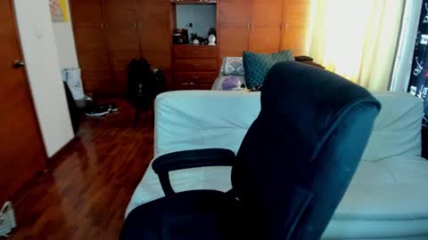 jessica_rabbit777_ online show from December 2024 05:42:01 PM