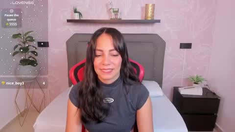 jessica_taylor_22 online show from December 2024 12:56:01 PM