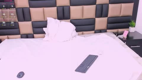 Snapshot of jessicabosch chatting on December 2025 07:53:02 PM Jessica online show from December 2025 07:53:02 PM