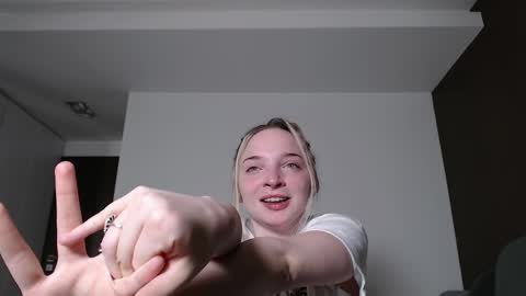 Snapshot of jessicahwinters chatting on May 2026 10:26:02 PM Jessica online show from May 2026 10:26:02 PM