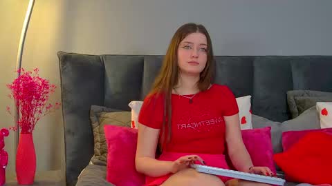 Jessica online show from March 2026 07:16:02 AM