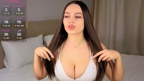 Snapshot of jessicajohnsonn chatting on November 2025 07:11:02 AM Liza online show from November 2025 07:11:02 AM