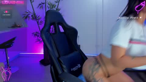 Snapshot of jessicapratt chatting on January 2025 07:52:01 PM Jessica Pratt IG jessicaxpratt online show from January 2025 07:52:01 PM