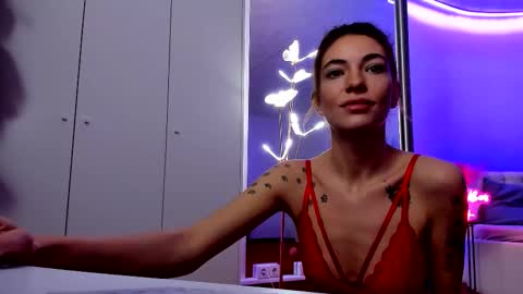 Jessy online show from September 2025 07:39:02 PM