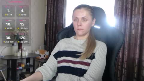 Snapshot of jessiemays chatting on April 2026 07:46:02 AM Jess online show from April 2026 07:46:02 AM