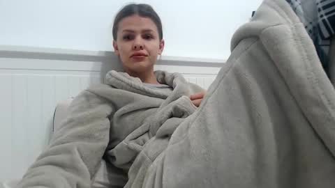 Snapshot of jessiexryan chatting on January 2025 05:14:02 AM jessieryan online show from January 2025 05:14:02 AM