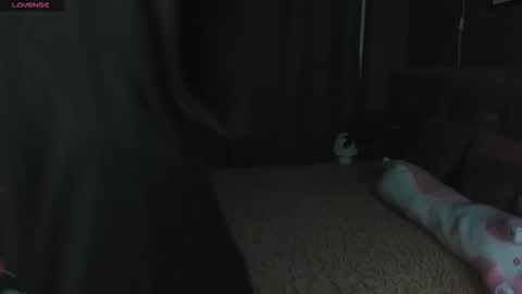 Jessie online show from November 2025 09:21:01 AM