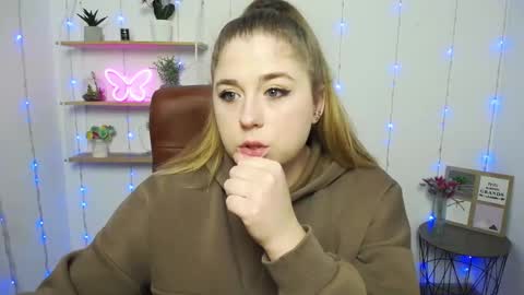 Jess online show from January 2025 07:03:01 AM