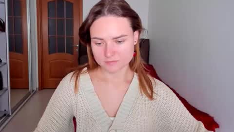 Snapshot of jessy_lil chatting on November 2025 12:49:01 PM Polina online show from November 2025 12:49:01 PM