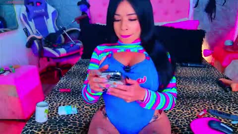 jessyferrary online show from October 2025 03:29:02 PM