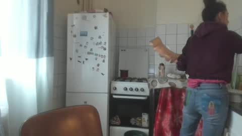 Jessy online show from October 2025 11:40:02 AM