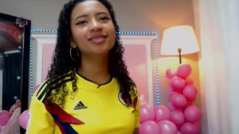 Jessy online show from February 2025 10:59:02 AM