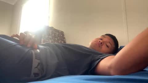 jesusluvs25 online show from December 2025 03:19:01 PM