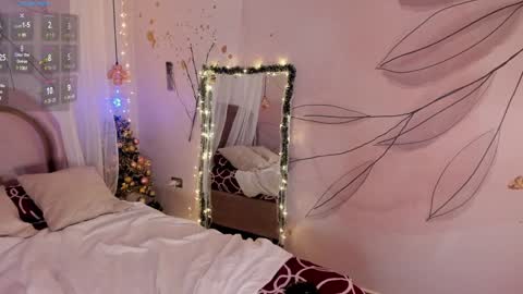 Snapshot of jesysoz_23 chatting on December 2024 04:04:02 AM Jessica online show from December 2024 04:04:02 AM