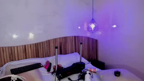 Snapshot of jesysoz_23 chatting on September 2025 08:10:01 PM Jessica online show from September 2025 08:10:01 PM