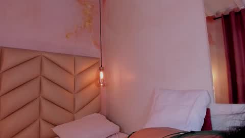 Snapshot of jesysoz_23 chatting on December 2025 07:53:02 PM Jessica online show from December 2025 07:53:02 PM