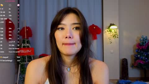 Hi all. My name is Naomi and Im glad to see you in my room  online show from January 2025 07:10:01 PM