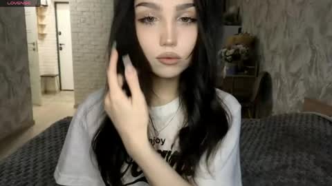 I am Gina ntmu Lets hit 10 Thumbs Up together online show from May 2026 05:37:01 AM