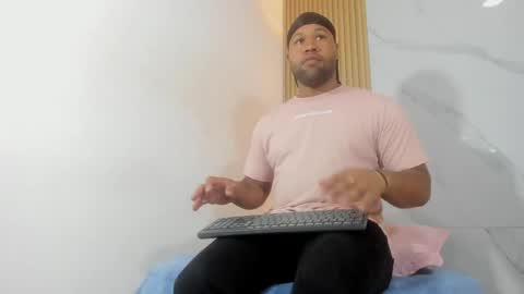 jeus_stanley online show from April 2026 03:20:01 AM