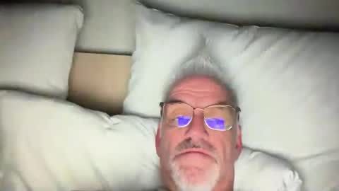 Snapshot of jewlronny chatting on December 2024 11:56:02 PM jewlronny online show from December 2024 11:56:02 PM