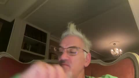 Snapshot of jewlronny chatting on December 2024 06:34:01 PM jewlronny online show from December 2024 06:34:01 PM