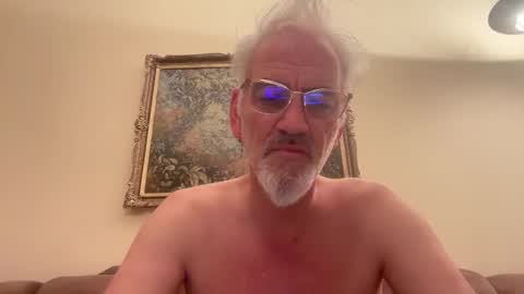 Snapshot of jewlronny chatting on February 2025 06:32:02 PM jewlronny online show from February 2025 06:32:02 PM