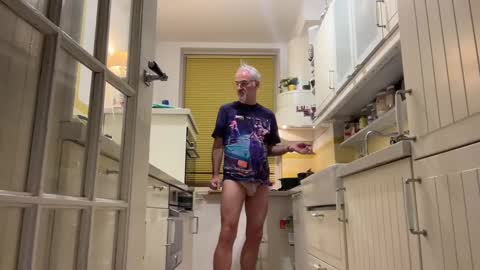 Snapshot of jewlronny chatting on March 2025 06:45:02 PM jewlronny online show from March 2025 06:45:02 PM